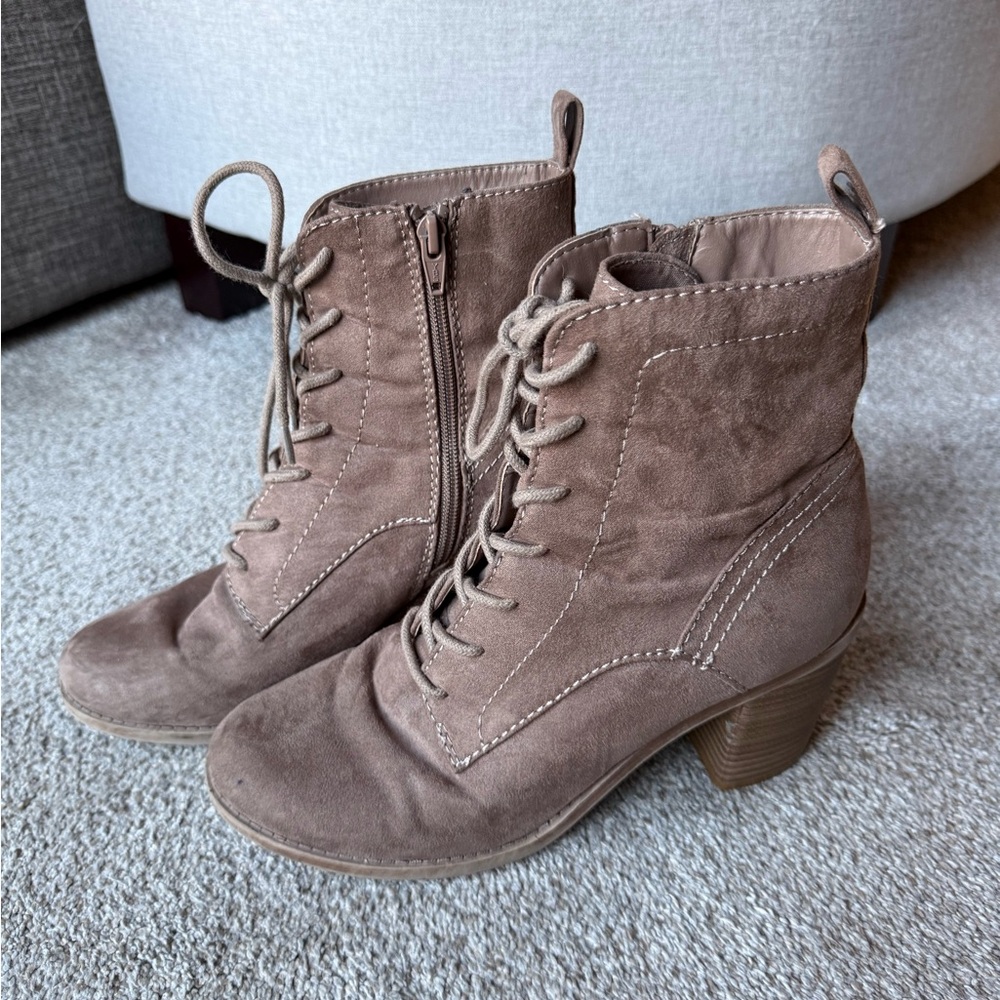 Stylish Tan Ankle Boots for Women